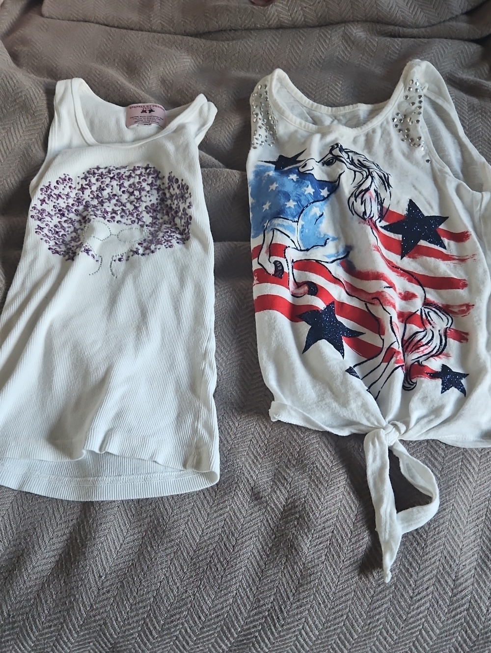Girls' White Tank Top with Purple Graphic